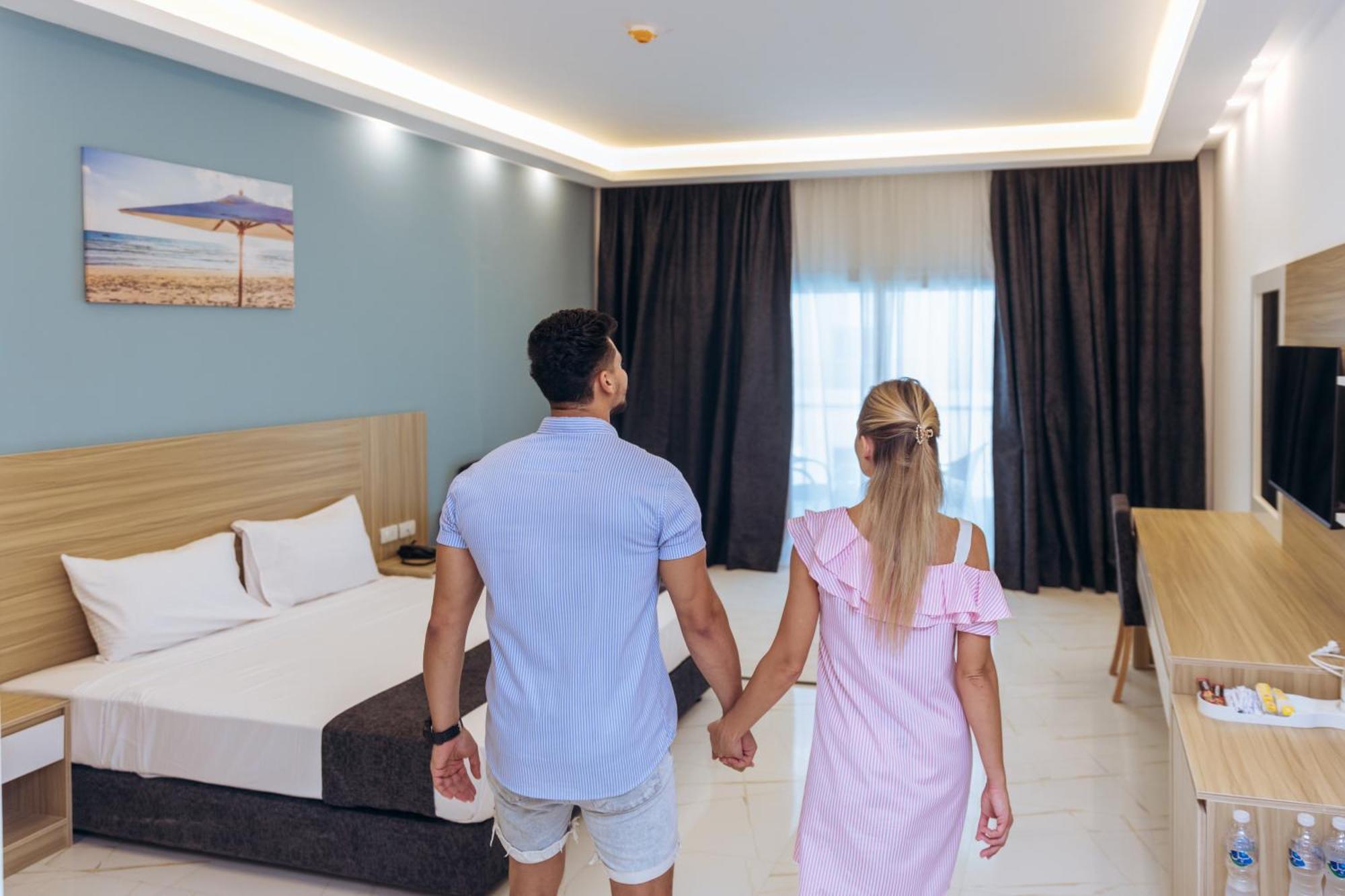 Sky Star Hotel Free Shuttle To Hurghada City Center Eksteriør bilde